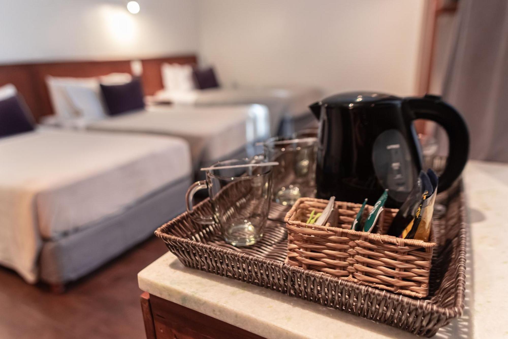 Hotel Saint George ปูแอร์โตอีกวาซู ภายนอก รูปภาพ
