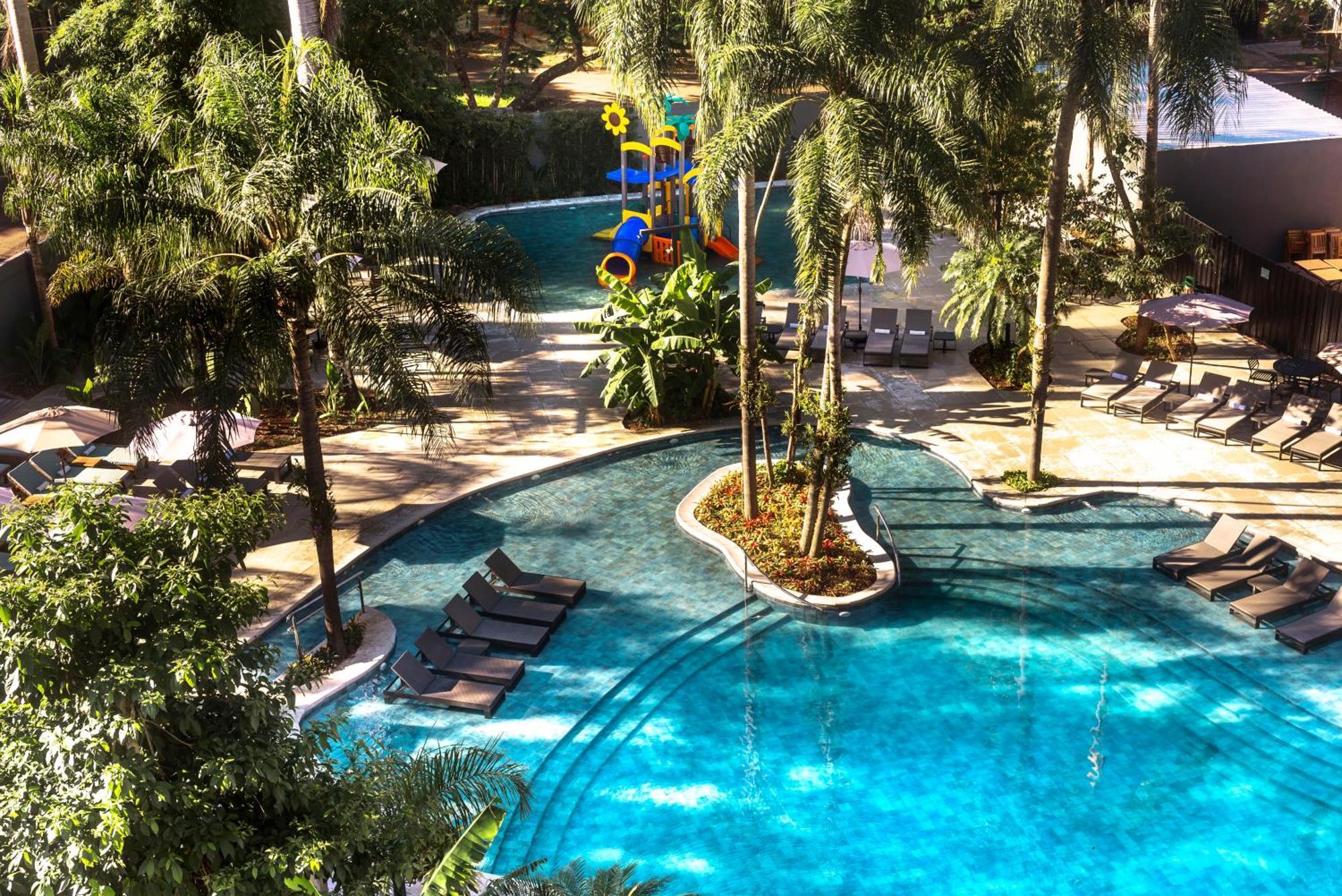 Hotel Saint George ปูแอร์โตอีกวาซู ภายนอก รูปภาพ